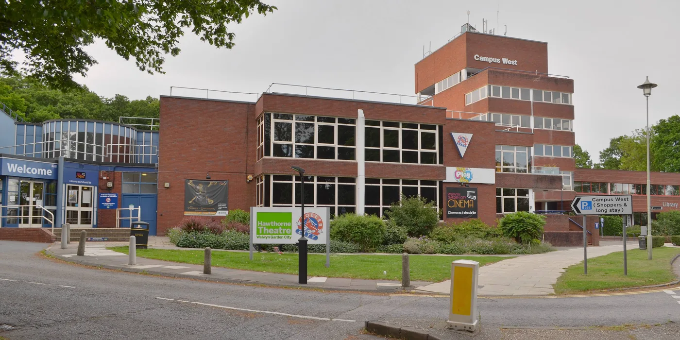 Campus West on The Campus, Welwyn Garden City, which houses the town's three-screen cinema, the Hawthorne Theatre and the central library.