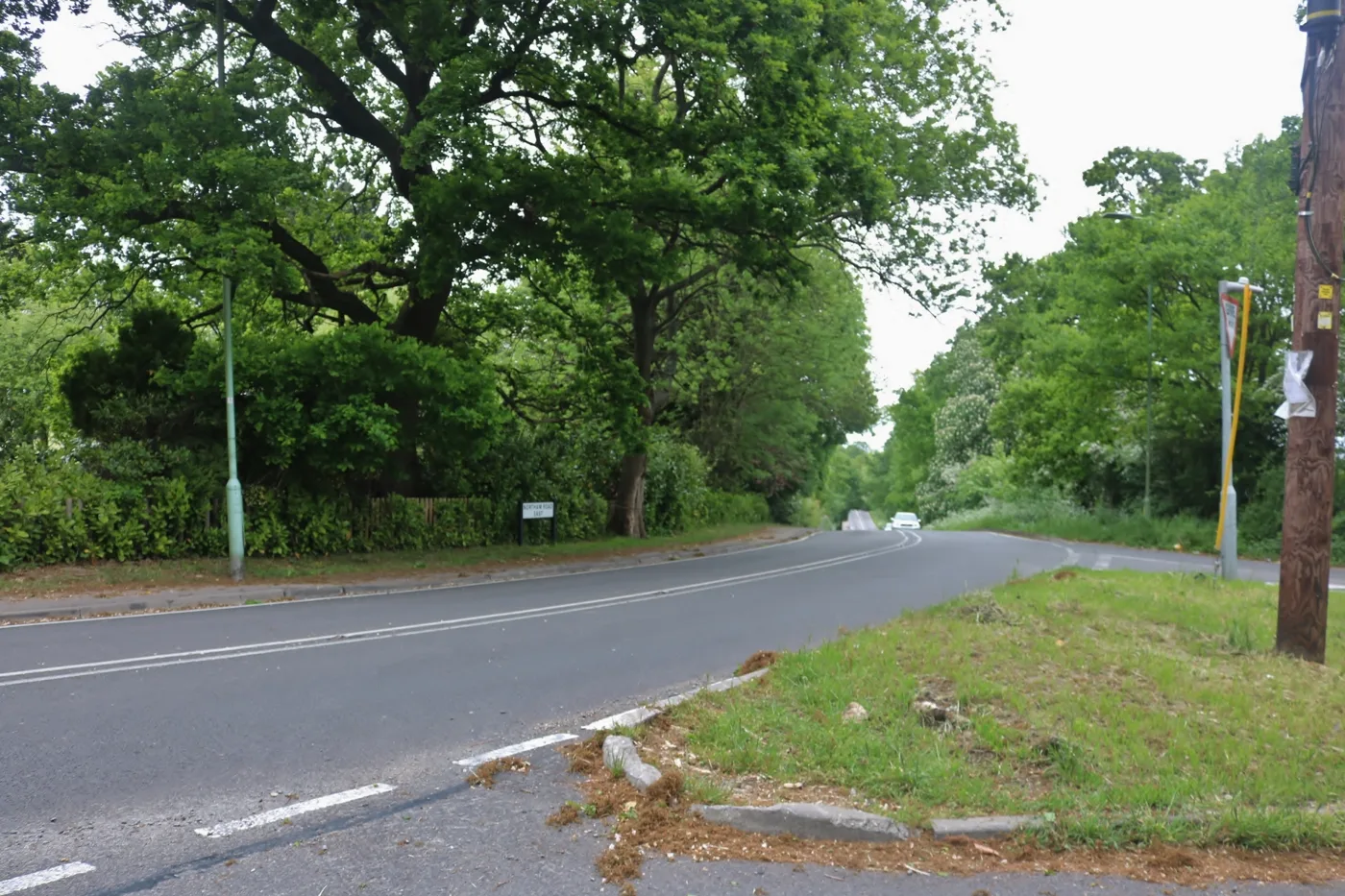Northaw Road East, Cuffley, where the Colesdale Farm scheme would take its new vehicular access. The photograph does not show the application site.